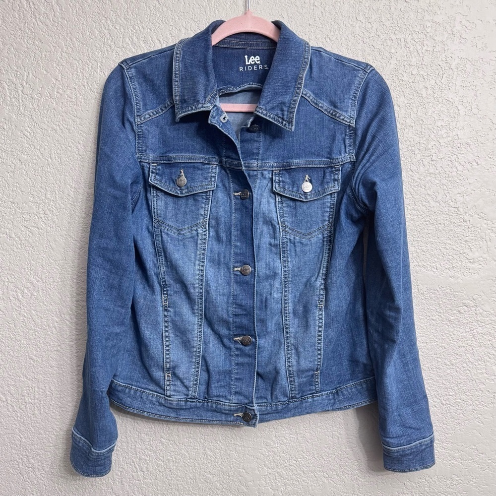 Lee Riders Denim Jacket Women’s Medium M Blue Jean Trucker Classic Style